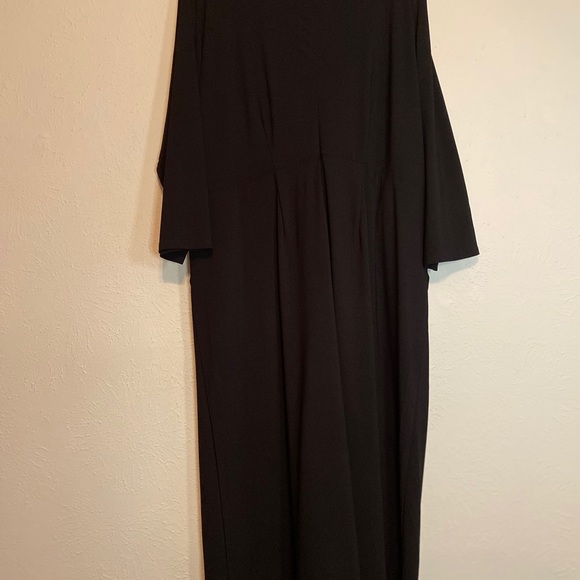 Plus size black jumpsuit - Picture 6 of 7